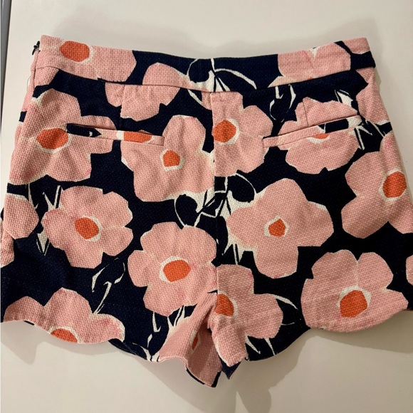 Anthropologie size 14 whimsical High Waist Floral scalloped shorts - Picture 3 of 5